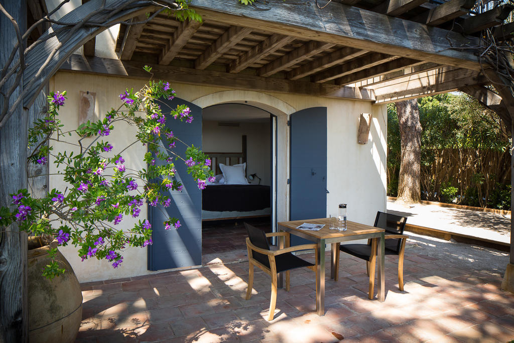 Chateau De Sable Guest House กาวาแลร์-ซูร์-แมร์ ห้อง รูปภาพ
